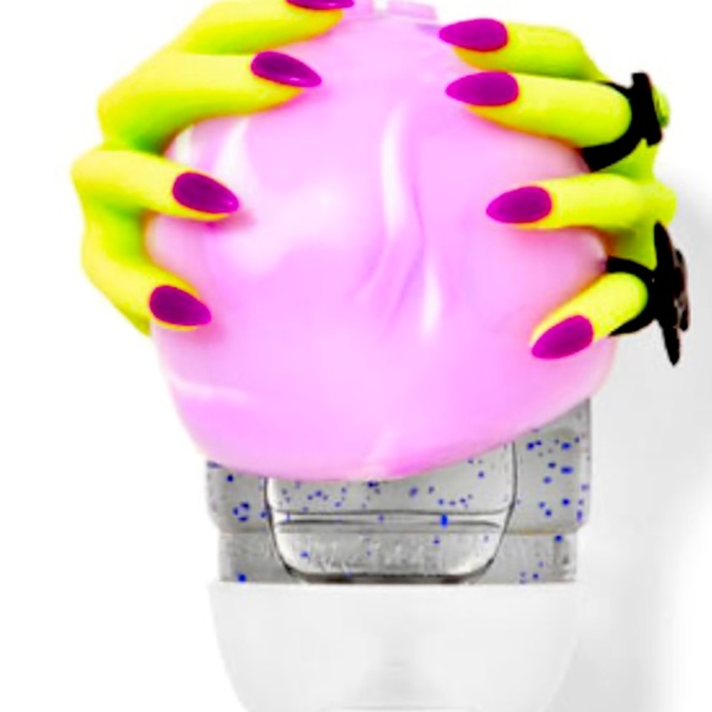2023 crystal ball, Hand sanitizer